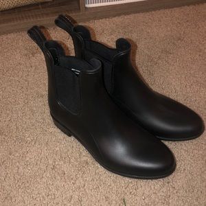 Chelsea Rain Boots